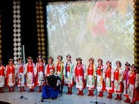 Праздничный концерт «Споёмте, друзья» хора украинской песни «Веселка», посвящённый Дню Победы
