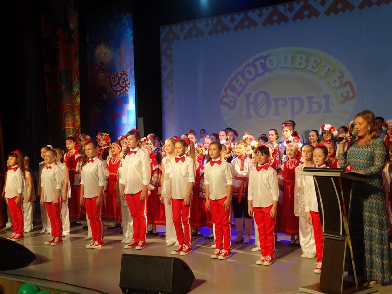 Фестиваль «Многоцветье Югры» вновь собрал нижневартовские таланты