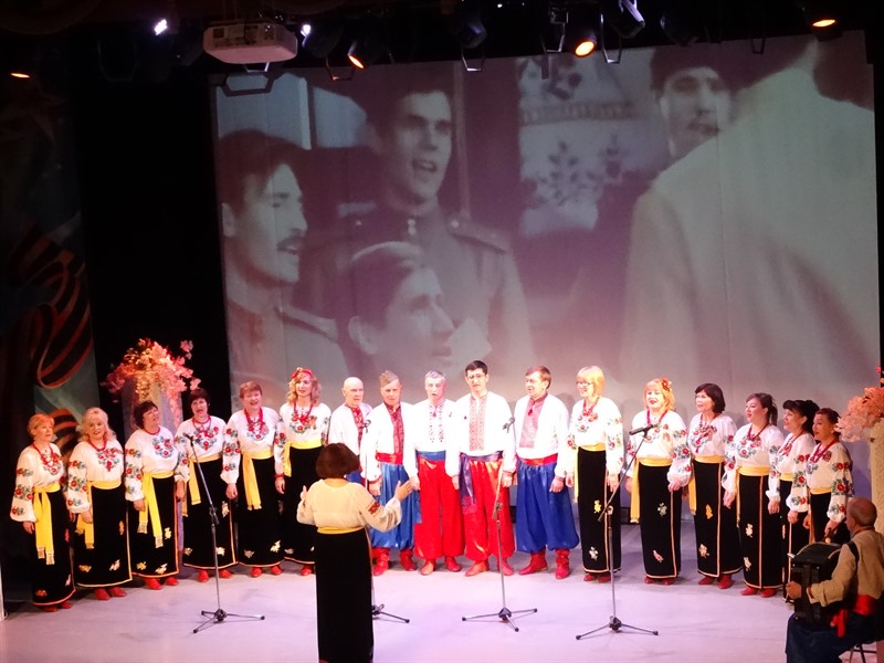 Праздничный концерт «Споёмте, друзья» хора украинской песни «Веселка», посвящённый Дню Победы